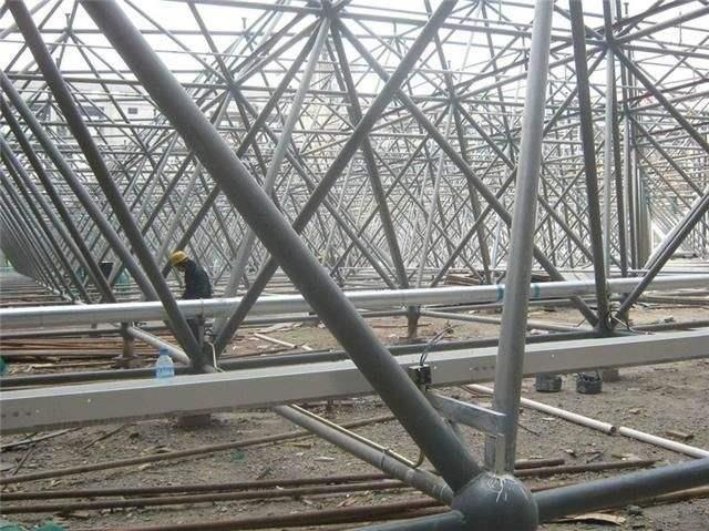 怀柔盘点螺栓球网架对选材方面的4点要求